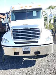 Freightliner Hood for a 2007 Freightliner COLUMBIA CL-112
