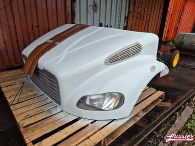 Freightliner Hood for a 2007 Freightliner BUSINESS CLAS M2-106