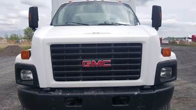 GMC Hood for a 2003 GMC C-7500