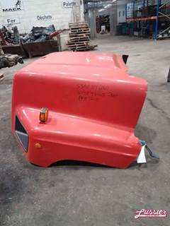 International Paystar 5600i Hood for a 2003 International 5600I