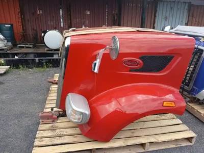 Peterbilt 567 Hood