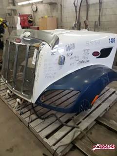Peterbilt 579 Hood