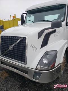 Volvo VNL Hood