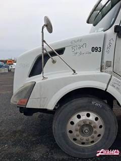 Volvo VNL Hood