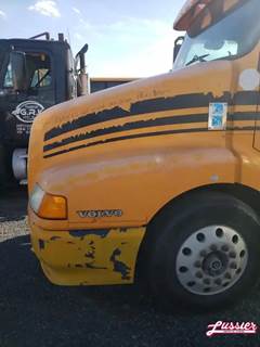 Volvo VNL Hood