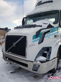 Used 2018 Volvo VNL Hood