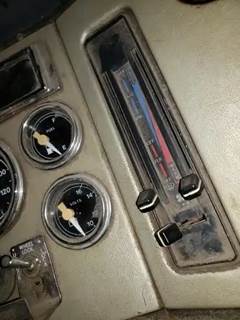 Ford LTA-9000 AEROMAX Instrument Panel Cluster