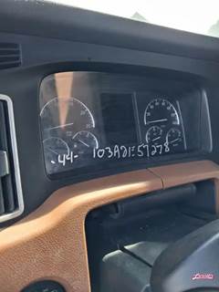 Freightliner CASCADIA PT126064S T Instrument Panel Cluster