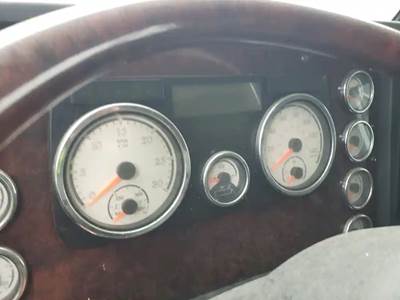 Freightliner Coronado 122 SD Instrument Panel Cluster for a 2014 Freightliner CORONADO SD122