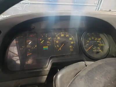 GMC Instrument Panel Cluster for a 2001 GMC T8500 C/O