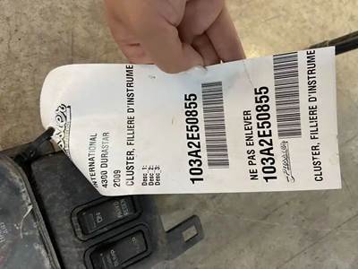 International DuraStar 4300 Instrument Panel Cluster for a 2009 International 4300 DURASTAR