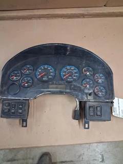 International DuraStar 4300M7 Instrument Panel Cluster for a 2013 International 4300M7 SBA