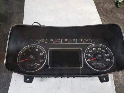 International LT625 Instrument Panel Cluster