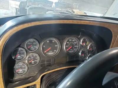 International ProStar Instrument Panel Cluster for a 2010 International PROSTAR PREMIUM