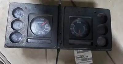 International S-1954 Instrument Panel Cluster