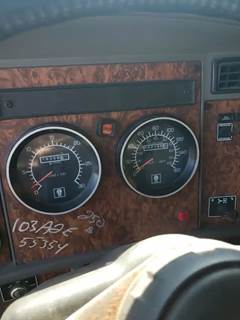 Kenworth T300 Instrument Panel Cluster for a 2003 Kenworth T-300