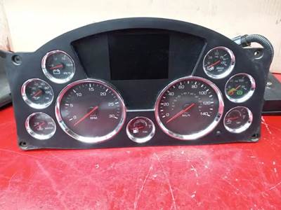 Kenworth T680 Instrument Panel Cluster for a 2014 Kenworth T-680