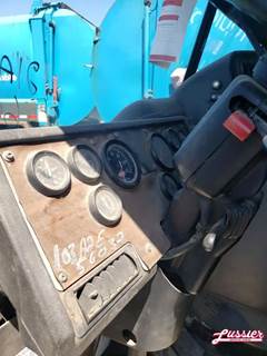 Peterbilt 320 C/O Instrument Panel Cluster