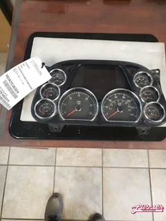 Peterbilt 579 Instrument Panel Cluster