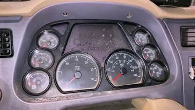 Peterbilt 587 Instrument Panel Cluster