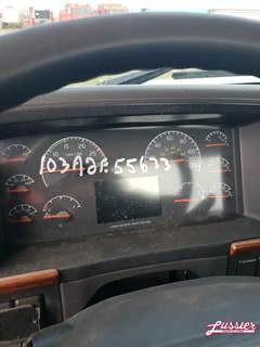 Volvo VNL Instrument Panel Cluster