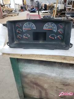 Volvo VNL Instrument Panel Cluster