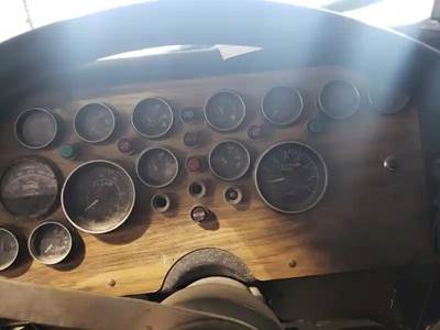 Western Star 4964 Instrument Panel Cluster