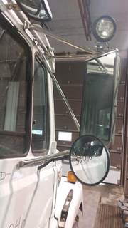Freightliner Right Mirror for a 2001 Freightliner FL-80