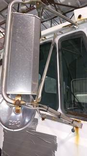 Freightliner Right Mirror for a 2000 Freightliner FL-80