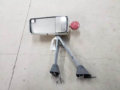 Kenworth Right Mirror for a 2008 Kenworth T-660
