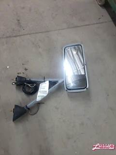 Kenworth Right Mirror for a 2007 Kenworth T-800