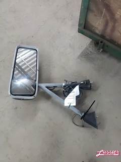 Kenworth T800 Left Mirror for a 2007 Kenworth T-800