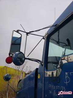 Kenworth T800 Left Mirror for a 2006 Kenworth T-800
