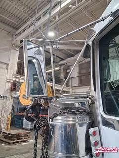 Kenworth W900 Right Mirror for a 2014 Kenworth W-900