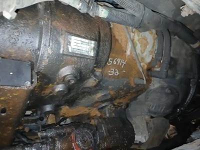 Eaton FO18E318B-MXP Transmission for a 2015 Kenworth T-800