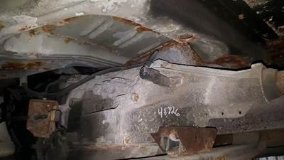 Ford 4R100 Transmission for a 2000 Ford E-350 MINI-BUS