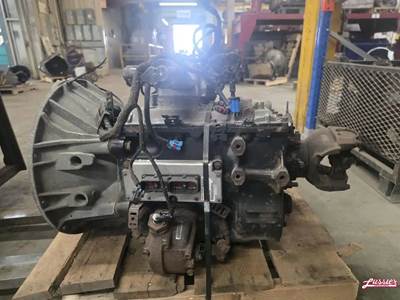 Fuller FO-6406B-DM326 Transmission for a 2012 International 4300 SBA