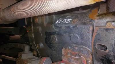 Fuller RTF-8908LL Transmission for a 1999 Freightliner FL-80