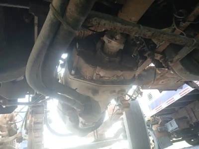 Fuller RTF-8908LL Transmission for a 2000 GMC T8500 C/O