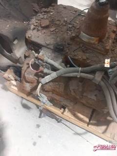 Fuller RTLO-16913A Transmission for a 2005 Mack CXN613