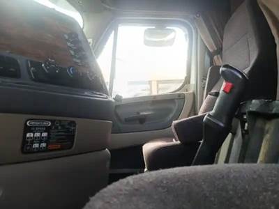 Fuller RTLO-16913A Transmission for a 2012 Freightliner CASCADIA PX125064S T