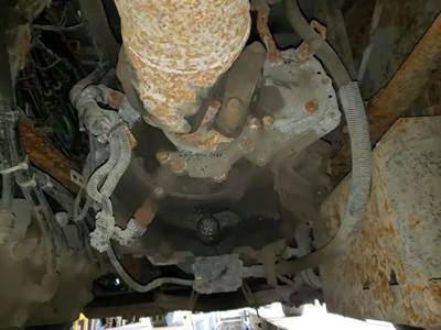 MERITOR/ZF MO15Z12A Transmission for a 2006 Volvo VNL