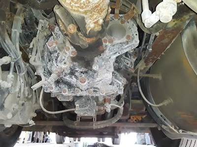MERITOR/ZF MO16Z12A Transmission for a 2006 Volvo VNL64T610