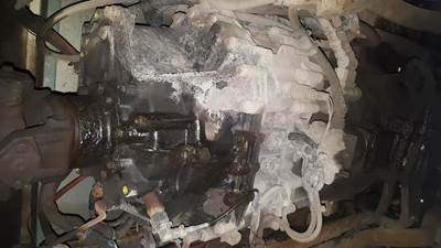 MERITOR/ZF MO16Z12A-A16 Transmission for a 2005 Freightliner COLUMBIA CL-120