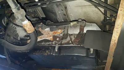 Mercedes-Benz Transmission for a 2005 Dodge SPRINTER 2500