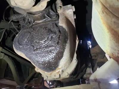 Spicer ESO-65-7A Transmission for a 1994 International 4900