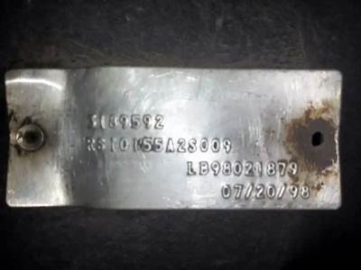 Transmission for a 1999 Volvo VNL64T