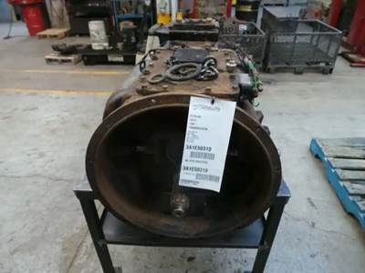 Transmission for a 1999 Sterling L9513