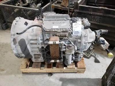 Transmission for a 2019 Volvo VNL