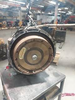 Transmission for a 2007 Sterling L9500 (LT9513)